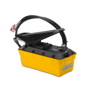PNEUMATIC-HYDRAULIC PUMP