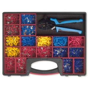 ASSORTMENT IN PLASTIC CASE WITH REMOVABLE BOXES AND AUTOMATIC CRIMPING TOOL